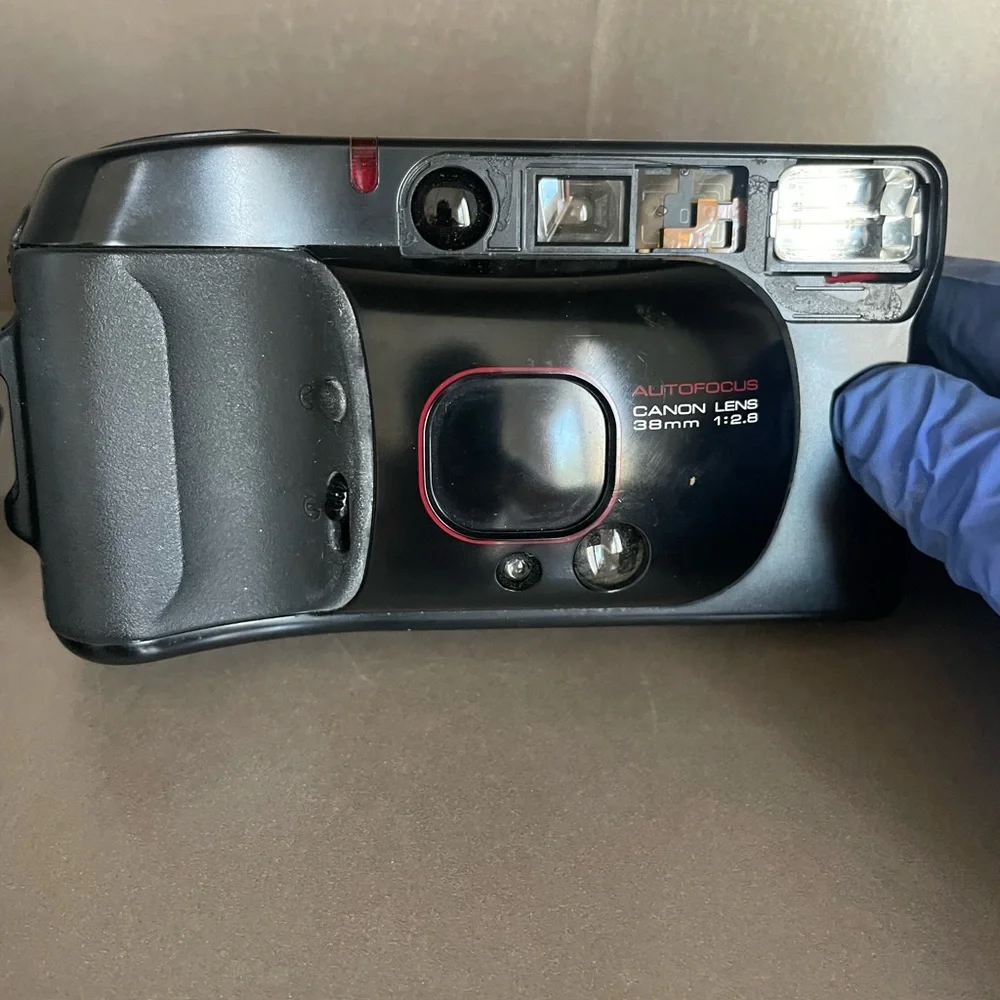 Canon Sure Shot Supreme Point and Shoot 35mm Film Camera -‎ Untested with Case